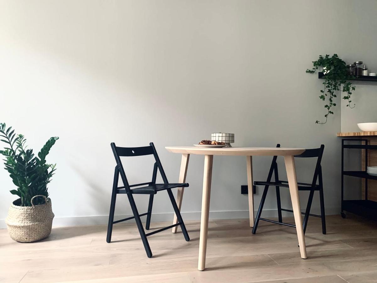 Stylish New Apartment In Riga Old Town - City Centre, Self Check-In, Walkable To Major Attractions 외부 사진
